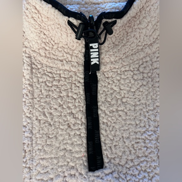 Victoria’s Secret PINK Quarter Zip Super Soft Warm Cream Colored Sherpa GUC Sz M - Picture 3 of 6